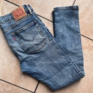 Levi's 510 Men's Blue Denim Jeans - Classic Skinny Fit